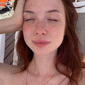 Linsan Nude