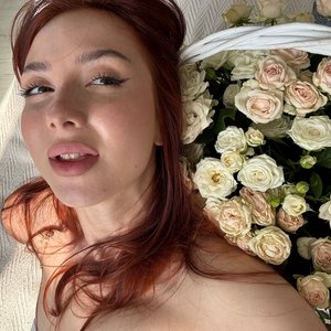Linsan Nude