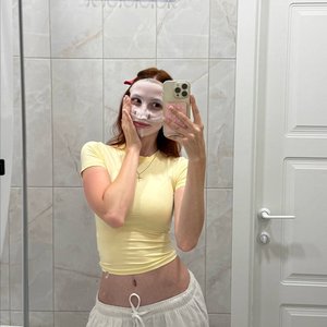 Linsan Nude