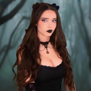 Lydia Violet Nude