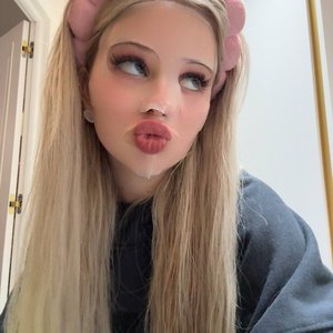 Mashera Nude