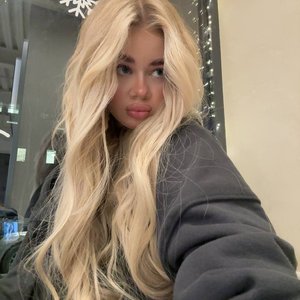 Mashera Nude