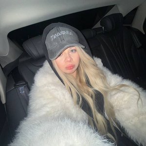 Mashera Nude