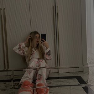 Mashera Nude