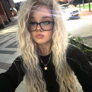 Mashera Nude