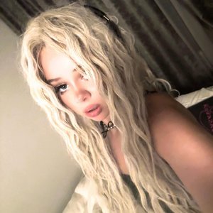 Mashera Nude