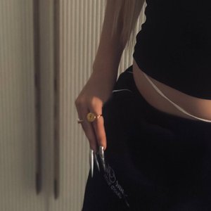Mashera Nude