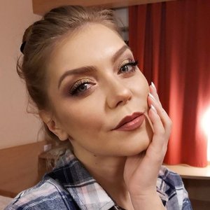Oksana Pochepa Nude