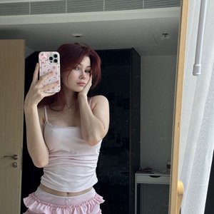 Bonnie Petite Nude