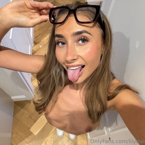 Lili Filips Nude