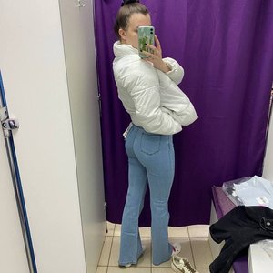 Lelyamt Nude