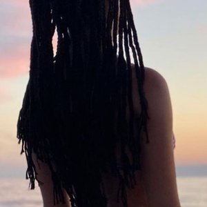 Lelyamt Nude