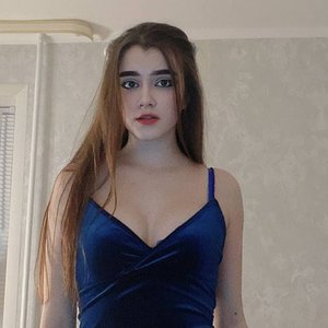 Lelyamt Nude