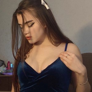 Lelyamt Nude
