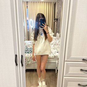 Lelyamt Nude