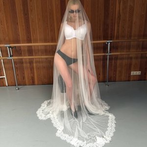 Margo Nude