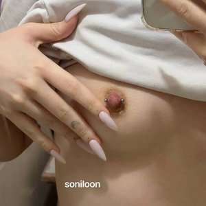 Soniloon Nude