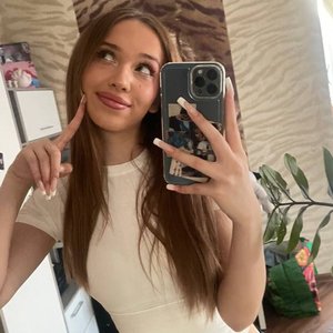 Tsunami Beybi Nude