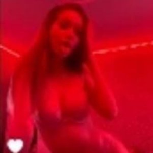 Tsunami Beybi Nude