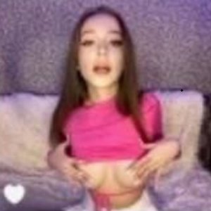 Tsunami Beybi Nude