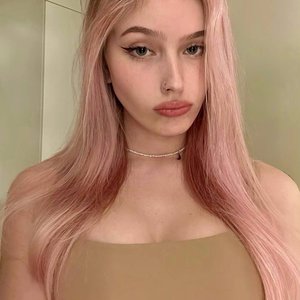 Whylollycry Nude