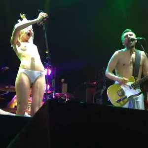 Alisa Voks Nude