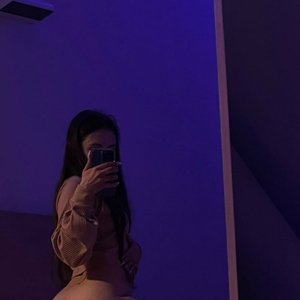 Apofigeaa Nude