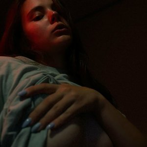 Apofigeaa Nude