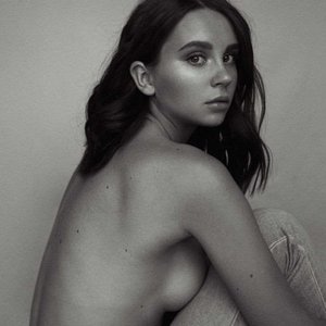 Yuliya Godunova Nude