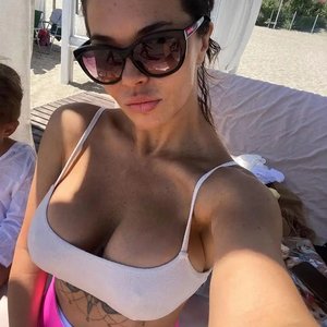 Karina Zvereva Nude