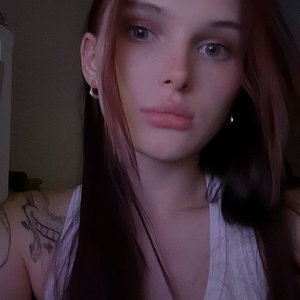 Leron Baron Nude