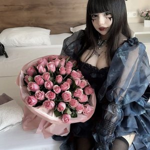 Mama Nyaf Nude