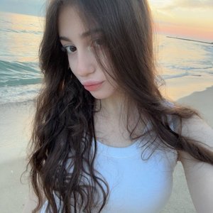 Niyarka Nude