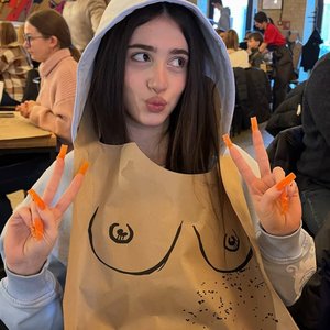 Niyarka Nude