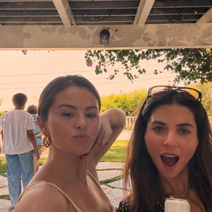 Selena Gomes Nude