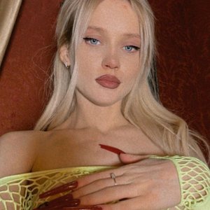 Liana Juice Nude