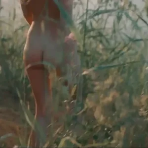 Aglaya Tarasova Nude