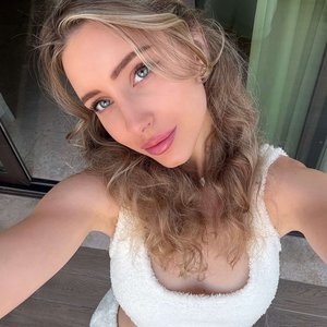 Yuliya Vavilova Nude