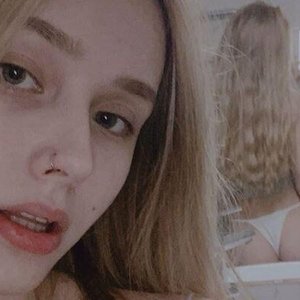 Whylollycry Nude