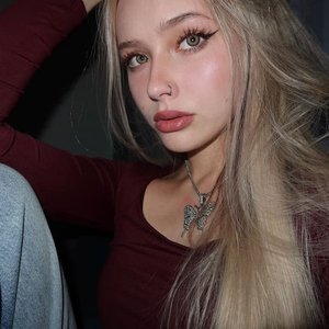Whylollycry Nude