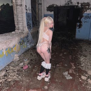 Ksanni Banni Nude