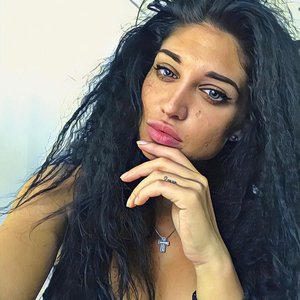 Darya Navarrskaya Nude