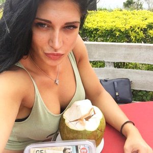 Darya Navarrskaya Nude