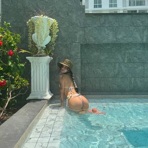 Lapa Khapa Nude