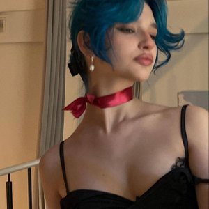 Liza Anokhina Nude