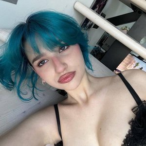 Liza Anokhina Nude