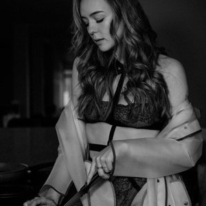 Masha Maeva Nude