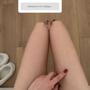 Mikhalina Nude