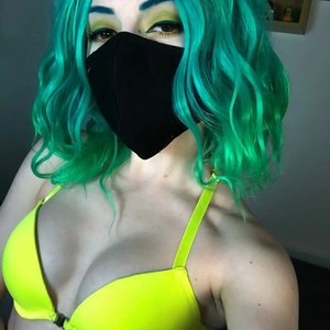 Olyasha Nude