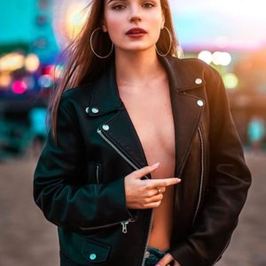 Sasha Spilberg Nude